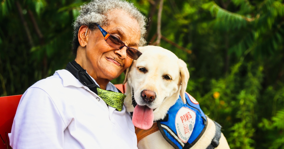 how pets enhance senior lives